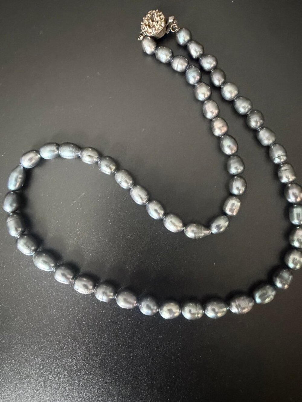 Vintage Genuine Tahitian gray pearl necklace